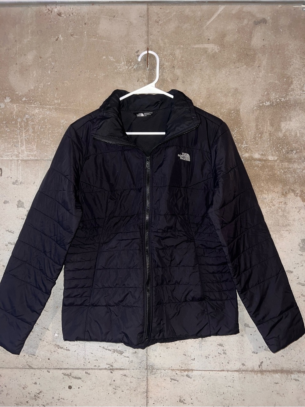 The North Face Black Women's Lightweight Quilted Puffer Jacket